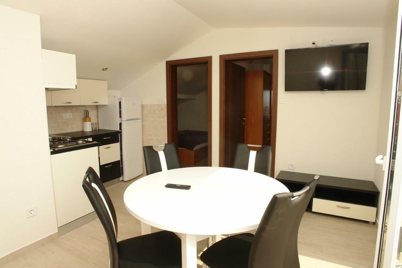 Apartmani Štambuk Mandre Bagian luar foto